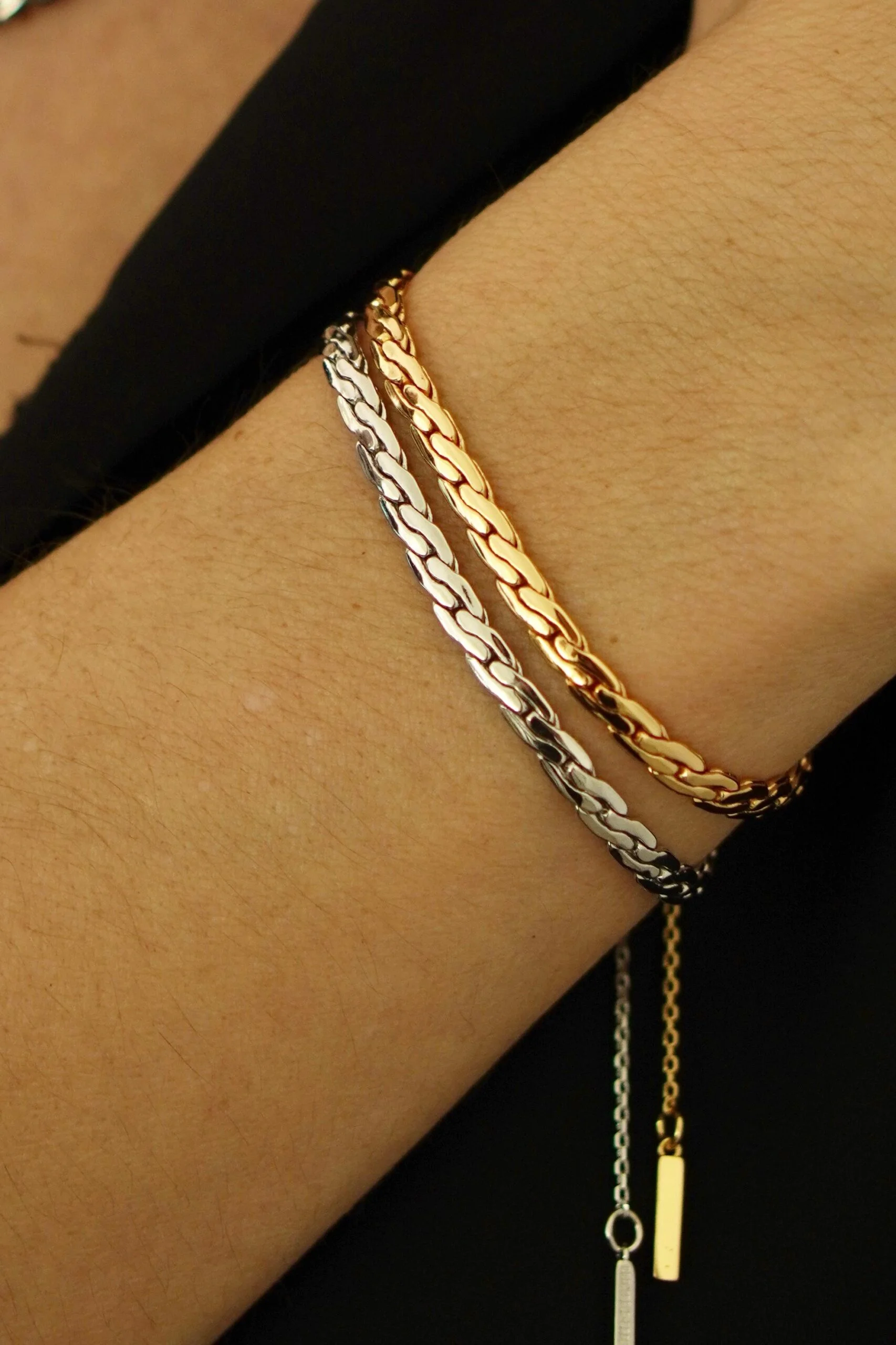 Micaela Gold Bracelet - Imagen 2